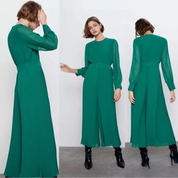 ZARA Green Pleated Jumpsuit Size Medium Long Sleeves Event Blogger Fave - Picture 1 of 9